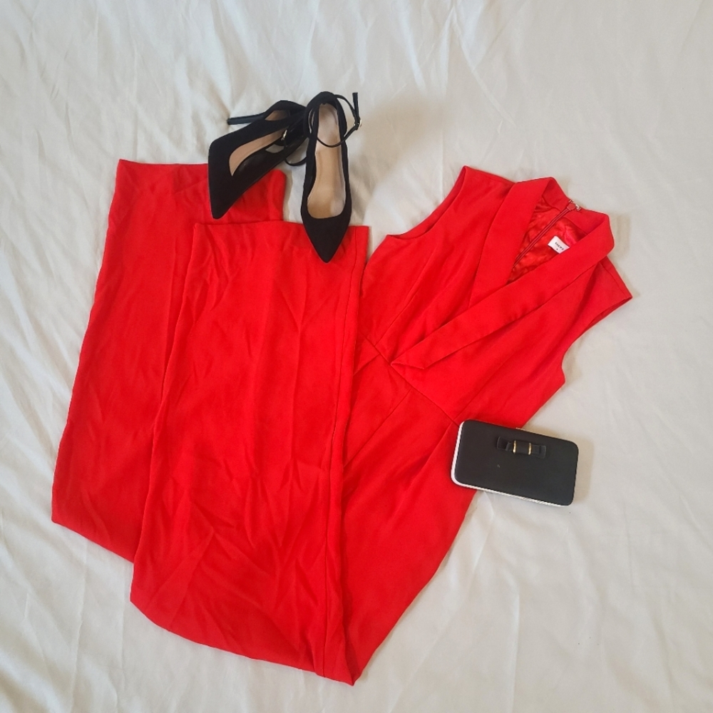 Red Sheike Jumpsuit With Pockets, Back Zipper, Size 8